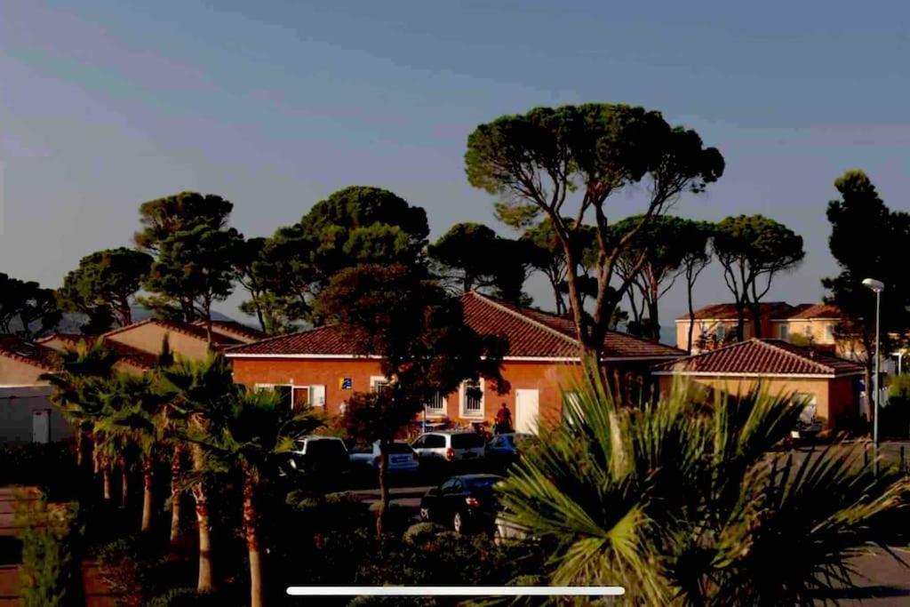 La Baleine Verte Villa Calvisson Exterior photo